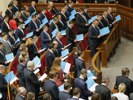 Конституционный Суд 2 апреля начнет рассмотрение дела по отмене неприкосновенности депутатов и судей