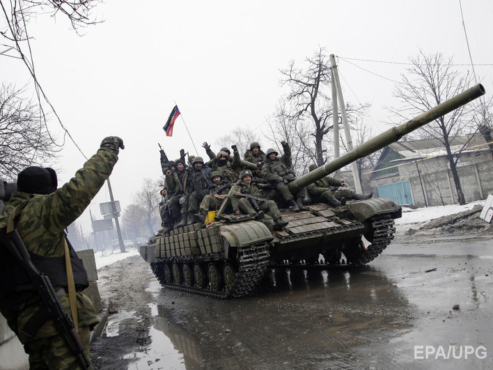 Штаб АТО: Боевики применяют тяжелое вооружение против украинских военных