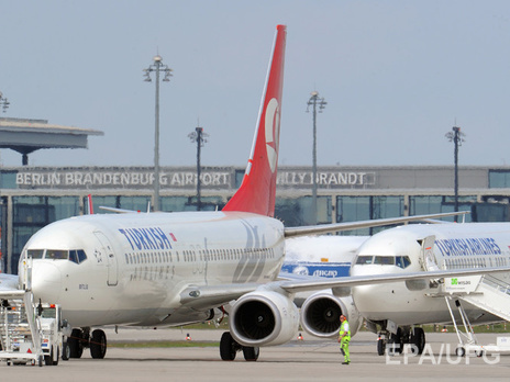 Самолет Turkish Airlines прервал полет из-за угрозы взрыва