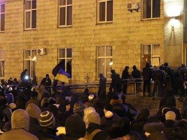 Черкасский суд оставил под арестом активистов, задержанных у здания ОГА