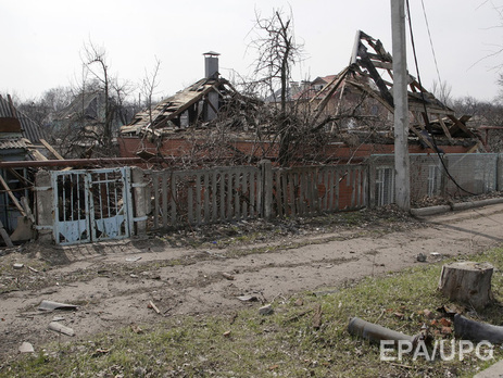 Пресс-центр АТО: Ночью боевики вели огонь по Опытному, Красногоровке и Авдеевке