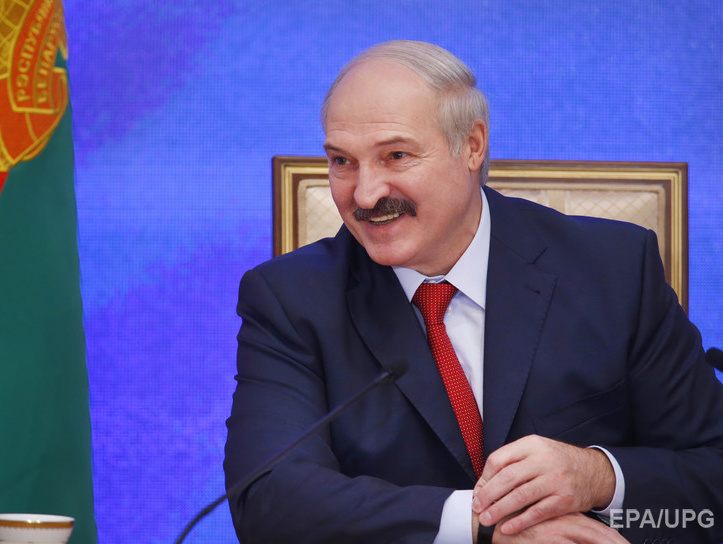 Лукашенко уверен, что на Донбассе нет российских регулярных войск