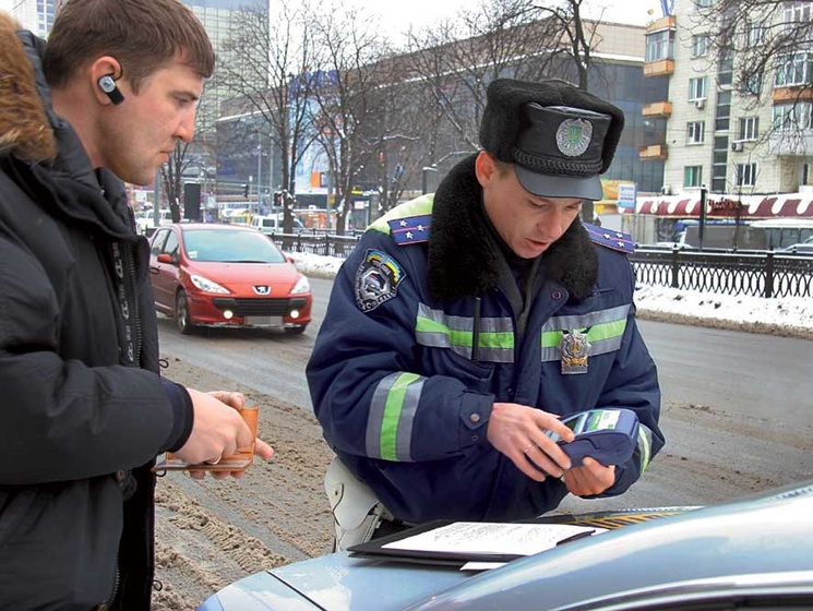 Подразделения ГАИ в Харьковской области получили 78 терминалов для оплаты штрафов