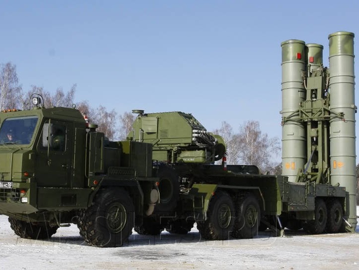 Минобороны РФ: В России провели испытания зенитной ракеты С-400