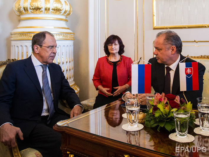 Президент Словакии напомнил Лаврову об аннексии Крыма