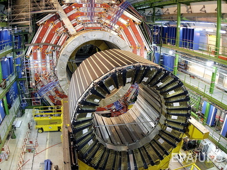 Большой адронный коллайдер заработал после двух лет перерыва