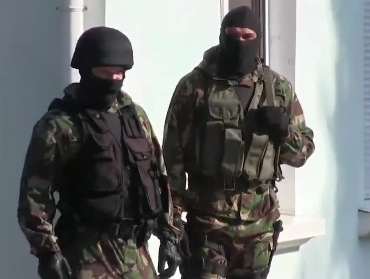 Правозащитники: 2–3 апреля в Крыму силовики обыскали 20 домов