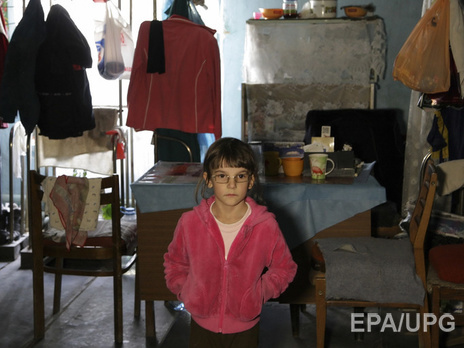 Минсоцполитики: В Украине зарегистрировано больше 1,2 миллиона переселенцев