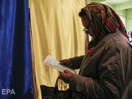 В тройке лидеров электоральных симпатий – Зеленский, Порошенко и Тимошенко. Ляшко четвертый, Вилкул опережает Бойко – опрос