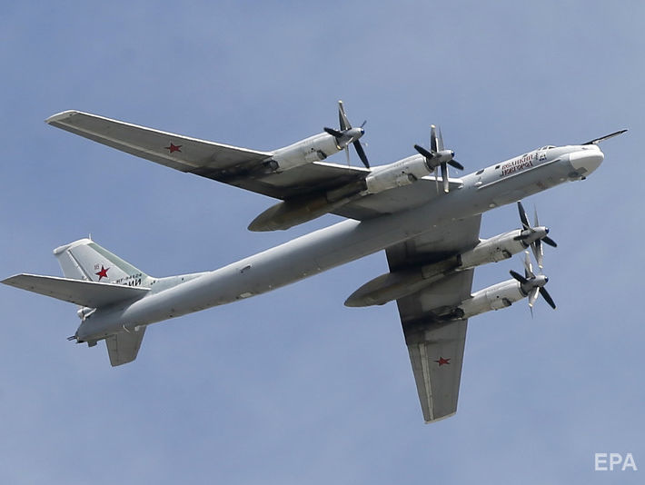 Спостерігачі ОБСЄ зафіксували в районі Донецька військовий літак, імовірно, Ту-95 чи Ту-142