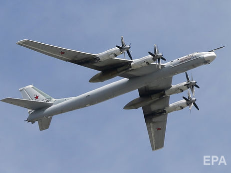 Спостерігачі ОБСЄ зафіксували в районі Донецька військовий літак, імовірно, Ту-95 чи Ту-142