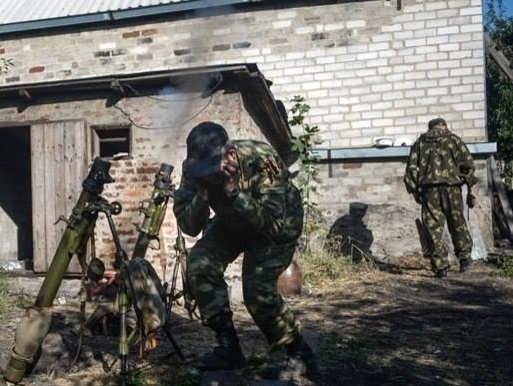 "Азов": Террористы четыре раза обстреляли позиции сил АТО в Широкино