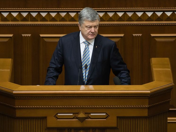 Порошенко заявив, що від початку агресії Росії загинуло 2949 українських воїнів