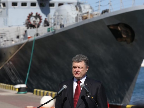 Петр Порошенко призвал журналистов "не цитировать идиотизм"