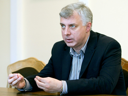 Министры Квит, Жданов и Шевченко прошли люстрационную проверку