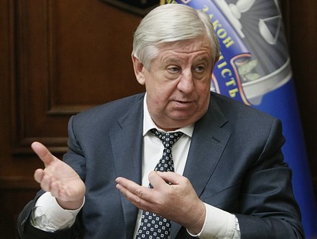 Шокин анонсировал новые аресты чиновников после Пасхи