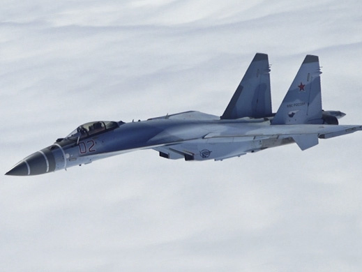 В Восточном военном округе РФ прошли учения с участием новейших самолетов Су-35