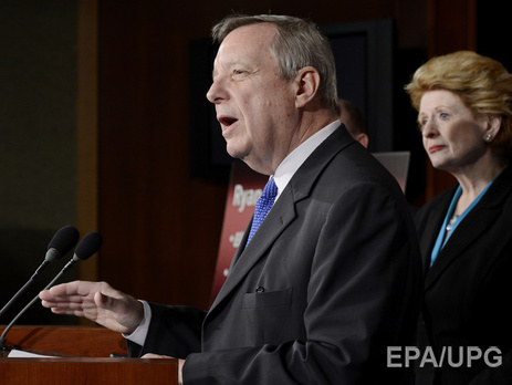 Американские сенаторы намерены снова просить Обаму предоставить оружие Украине