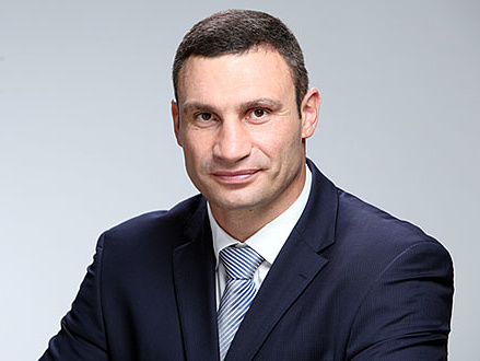 Кличко нарядил Пасхальное дерево и поздравил украинцев с праздником. Видео