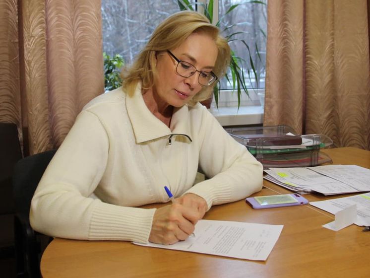 Денисова выразила Москальковой протест из-за ее посещения пленных моряков вместе с Карпачевой 