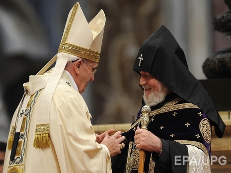 Турецкие власти вызвали посла Ватикана для объяснений в связи с заявлением папы римского о геноциде армян