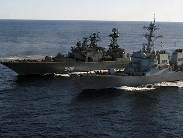 Минобороны Великобритании контролирует переход военных кораблей РФ в Ла-Манше