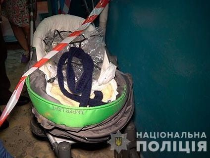 В Сумах после гибели младенца в лифте о подозрении объявили двум чиновникам горсовета