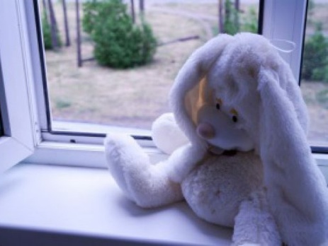 В Харькове ребенок выпал из окна девятого этажа