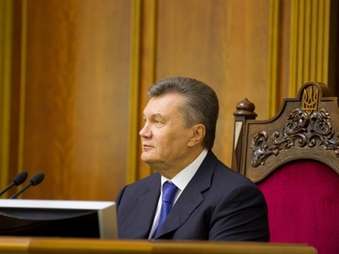 Бригинец: Янукович приехал в Раду и "прессует" регионалов