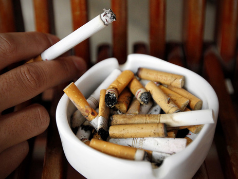 Минрегионстрой: Украинцы на спиртное и сигареты тратят больше денег, чем на оплату ЖКХ