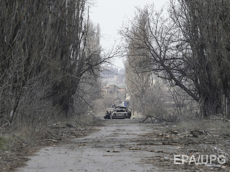 Пресс-центр АТО: В течение дня террористы обстреляли позиции украинских военных 24 раза, в основном – из стрелкового оружия