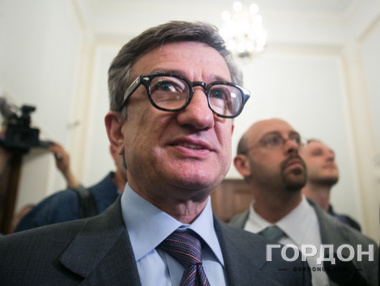 Тарута: В Днепропетровской области на выборах почти во всех округах победил Оппозиционный блок. Вот результат Коломойского