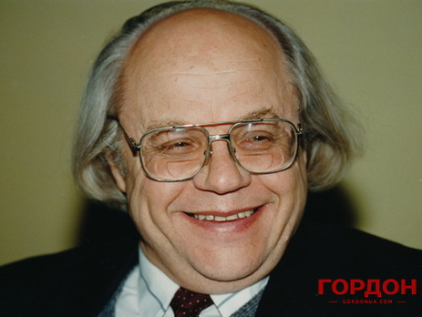 Драч: В Академії наук йде весняний перестук. Стукотять вони, як дятли. Хто кого узяв за патли