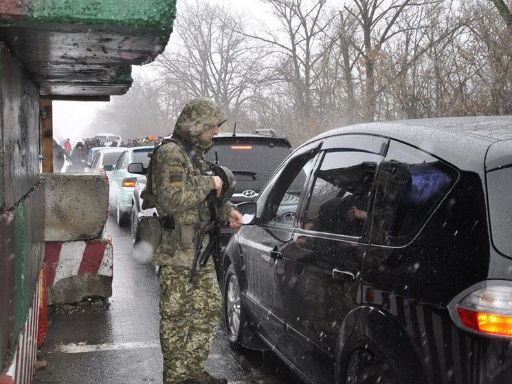 Двое погибших, трое раненых. В штабе ООС подтвердили информацию о подрыве автомобиля возле блокпоста "Оленовка"
