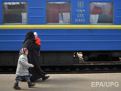 "Укрзалізниця" назначила еще три поезда на майские праздники
