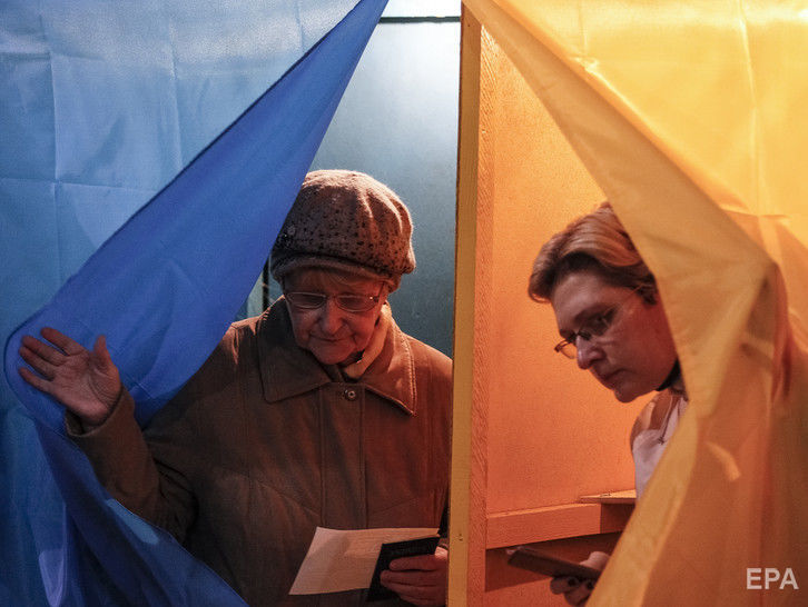 Полиция Киева проверяет информацию о подкупе избирателей через соцсети 