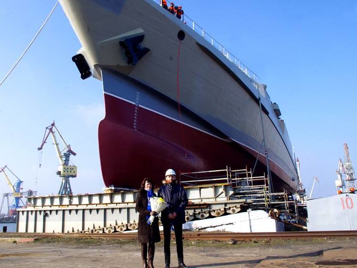 В Крыму под видом гражданского судна спустили на воду военный корабль – главред BlackSeaNews