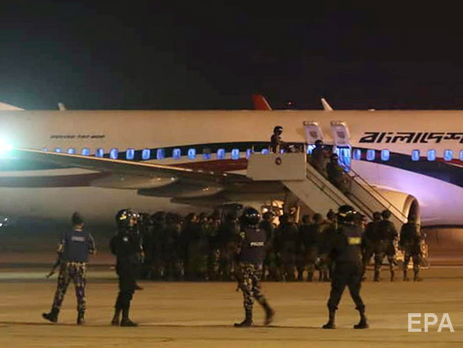 Захват самолета в Бангладеш. Пассажиров удалось эвакуировать