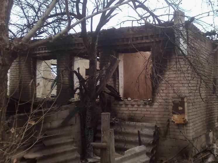 Москаль: В Трехизбенке утром началось столкновение между боевиками и украинскими военными