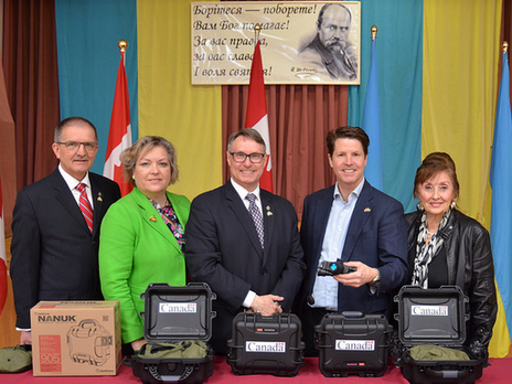 Канада передаст Украине 238 приборов ночного видения стоимостью $1 млн