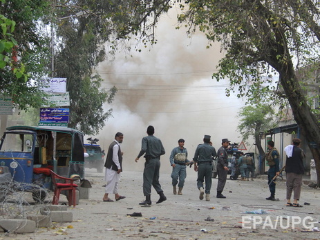 В Афганистане в результате теракта погибли 33 человека, более 100 получили ранения