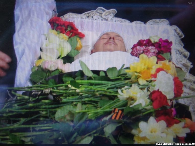 В Киеве сегодня похоронят Олеся Бузину
