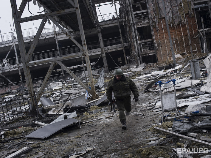Штаб АТО: На Донбассе за минувшие сутки ранены четверо военных, погибших нет