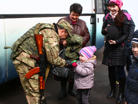 Ровенские милиционеры вернулись домой из зоны АТО. Фоторепортаж