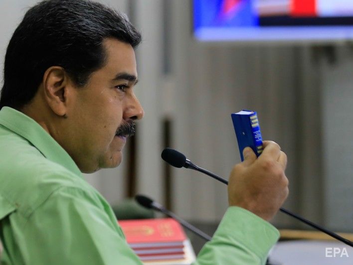 У Венесуелі затримали журналістів американського каналу, які брали інтерв'ю у Мадуро