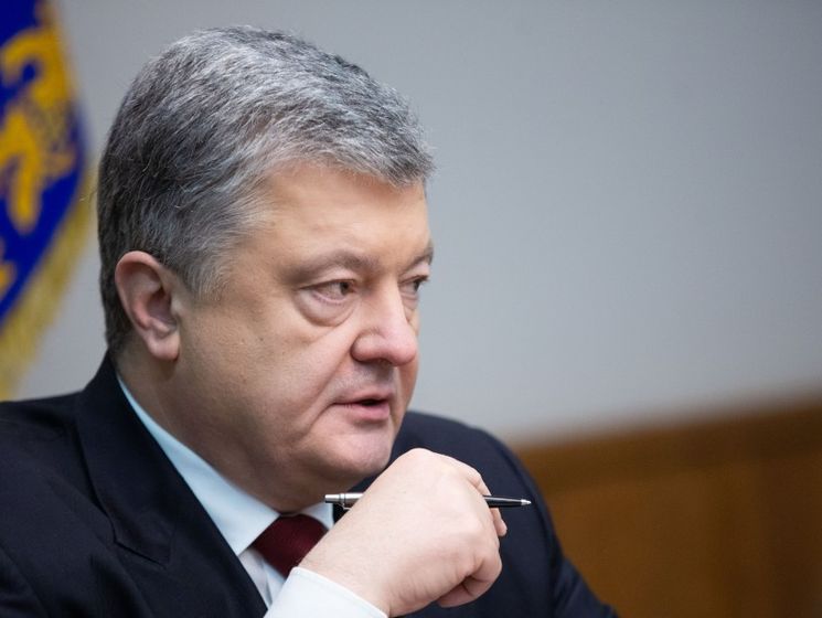 Порошенко подписал закон о запрете быть наблюдателями на выборах в Украине представителям России