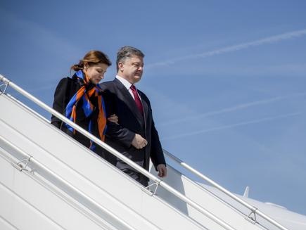 Порошенко призвал Красный Крест способствовать освобождению Савченко