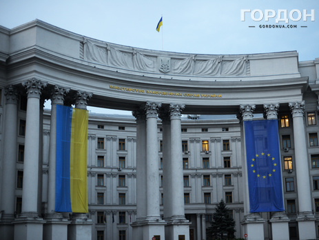 МИД Украины: За время перемирия погибли 65 украинских военных, 243 получили ранения