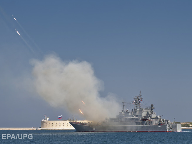 Черноморский флот РФ проводит боевые стрельбы в Крыму