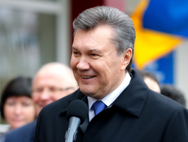 Польский публицист: Янукович рассказывал Квасьневскому, что заработал свое состояние в 90-х на игре в покер